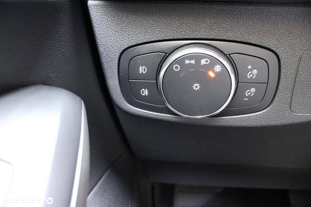 Ford Focus - 13