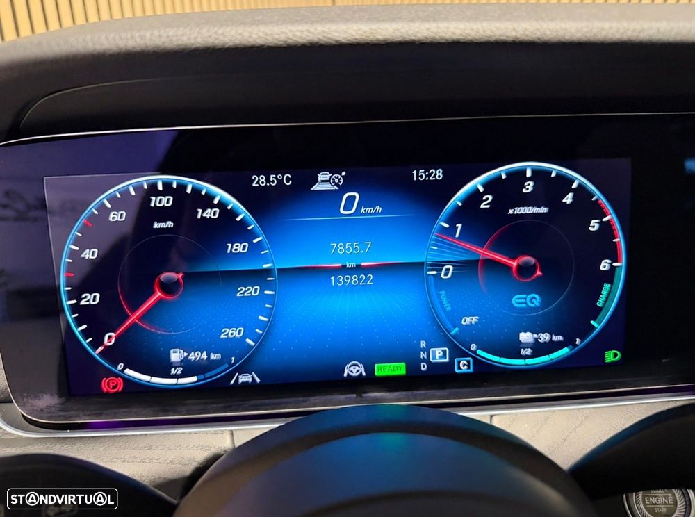 Mercedes-Benz E 300 de AMG Line - 12