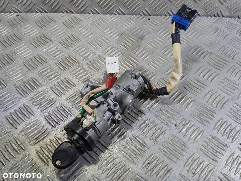 STACYJKA KIA CARENS - 1