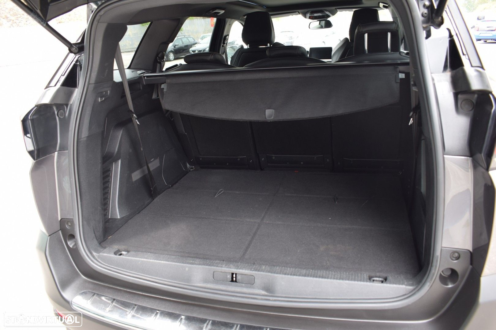 Peugeot 5008 1.5 BlueHDi GT Line EAT8 - 21