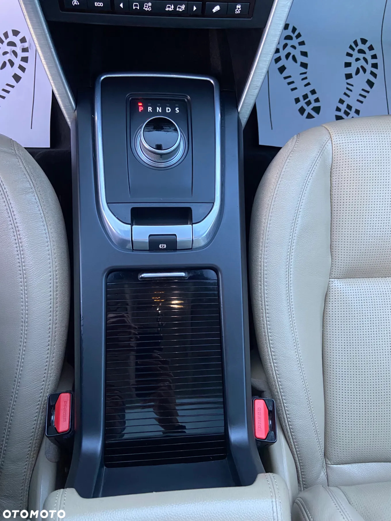 Land Rover Discovery Sport 2.0 D180 - 24