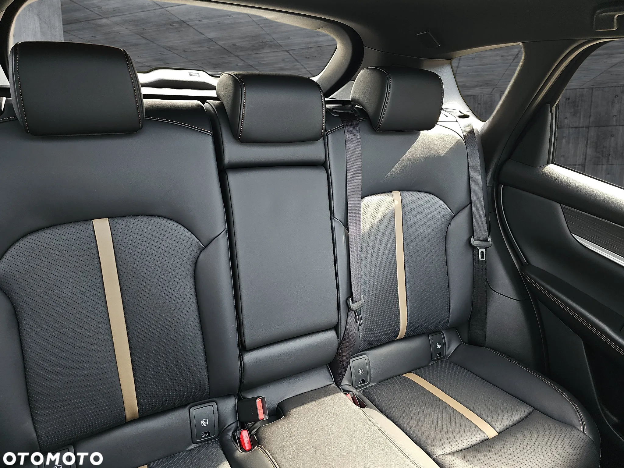 Mazda CX-60 2.5 PHEV Homura Plus AWD - 25