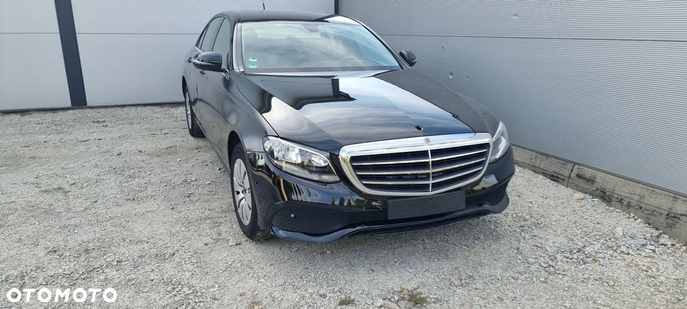 Mercedes-Benz Klasa E 200 d 9G-TRONIC - 2