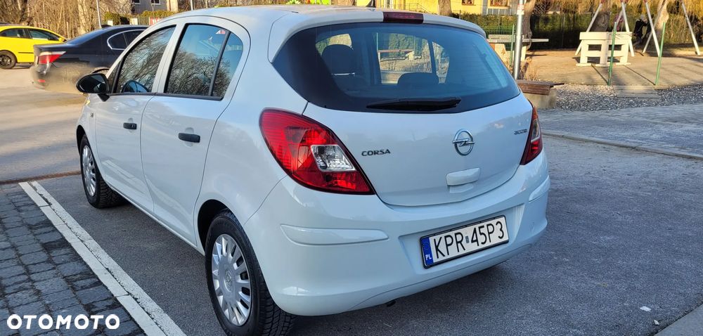 Opel Corsa - 4