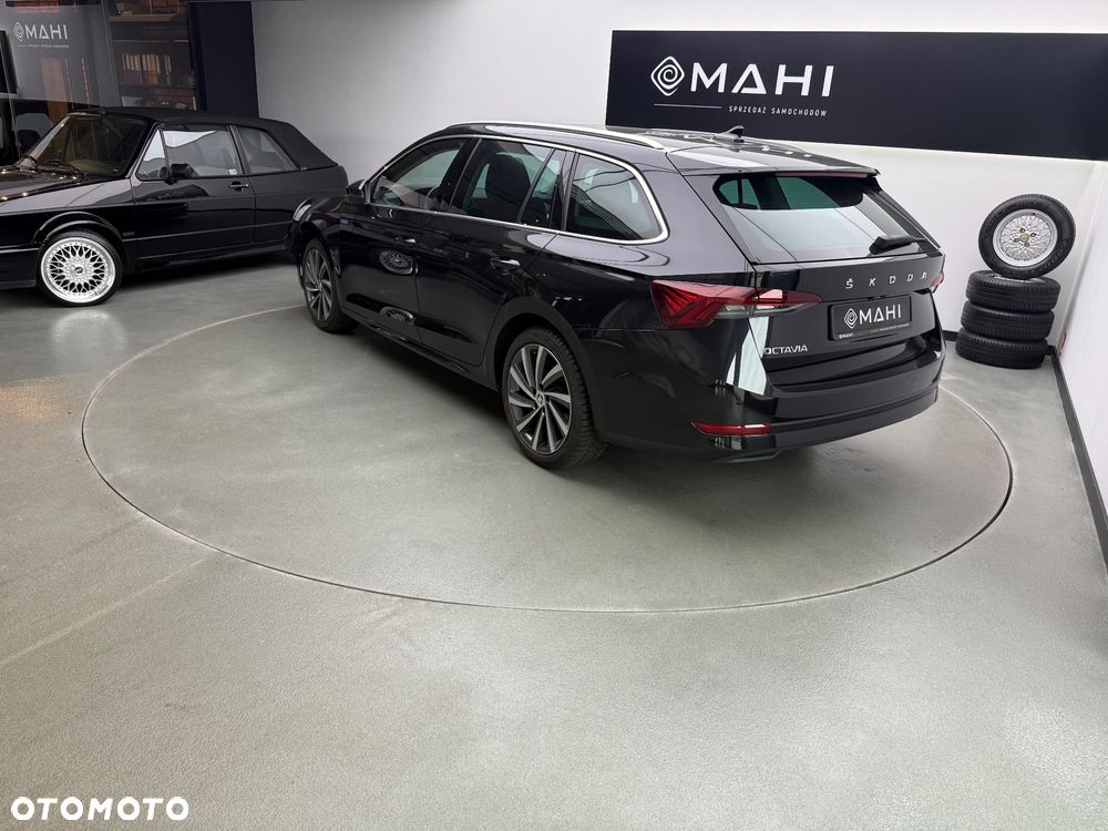Skoda Octavia 2.0 TDI Ambition DSG - 9