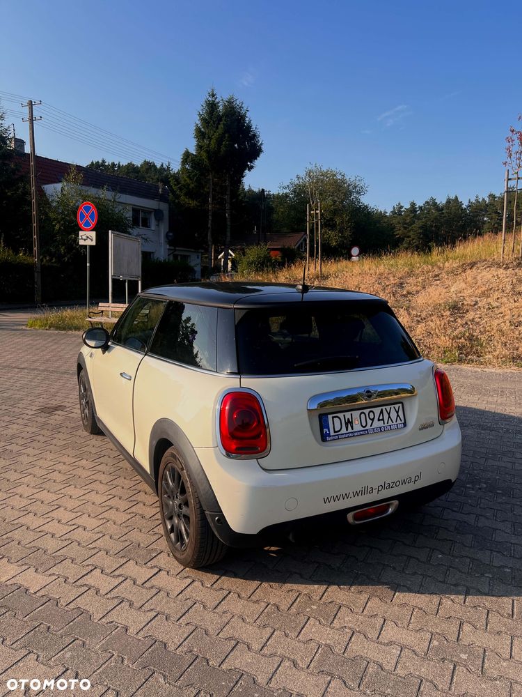 MINI Cooper Standard - 17