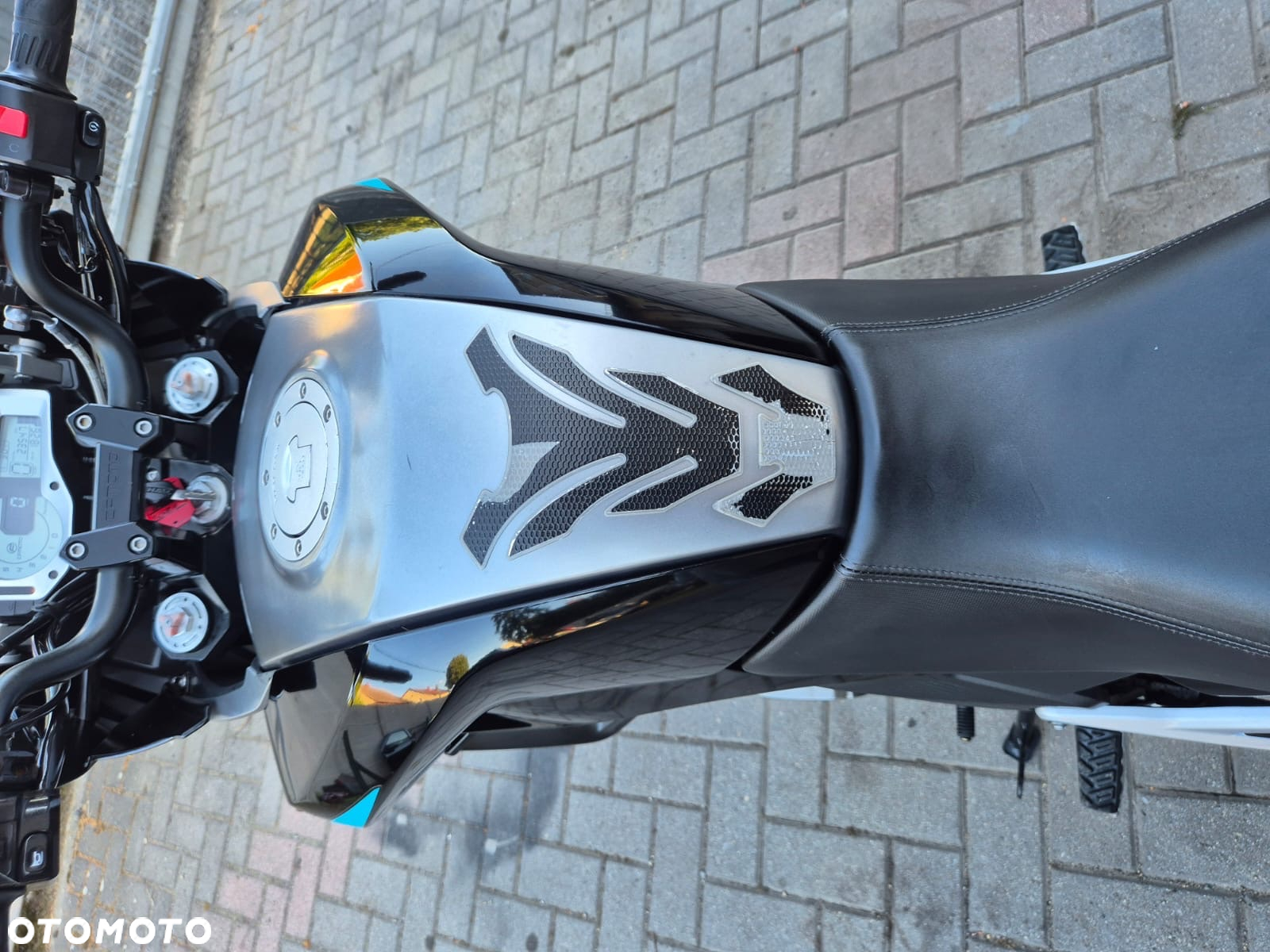 CFMoto 650 MT - 17