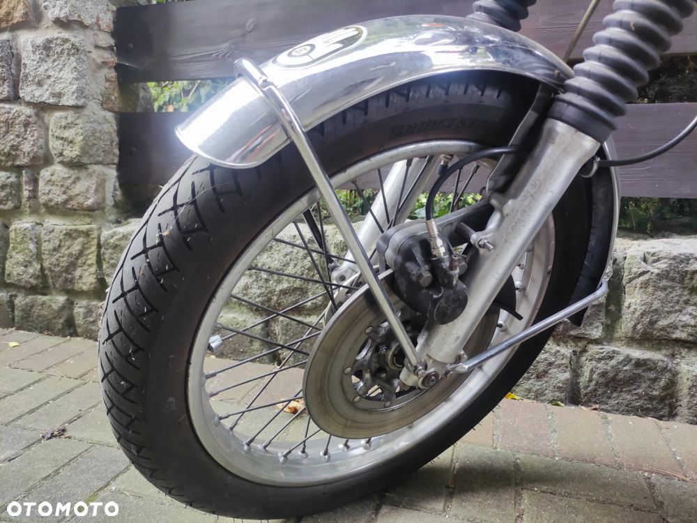 Honda CB - 9