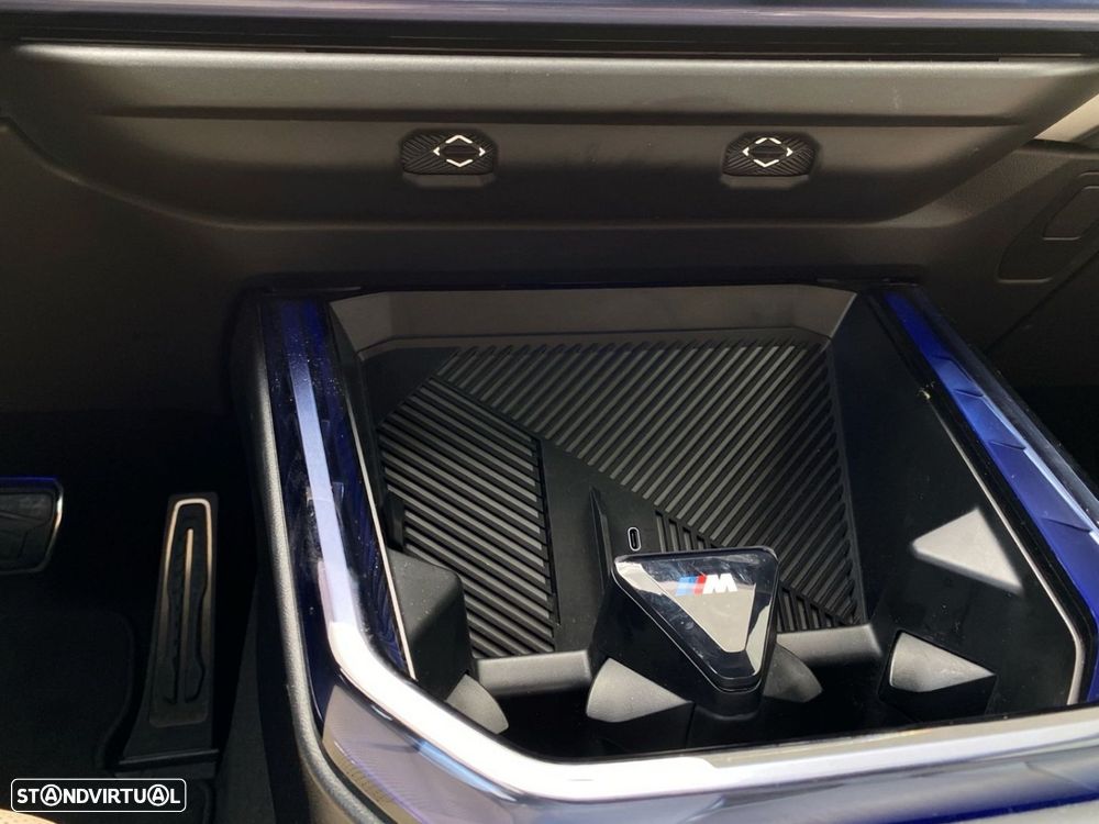 BMW X3 30 e xDrive Pack M Desportivo - 16