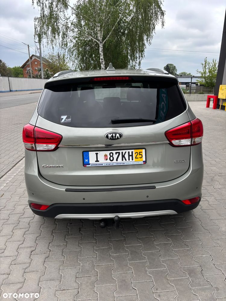 Kia Carens 1.7 CRDi 115 Dream Team Edition - 8