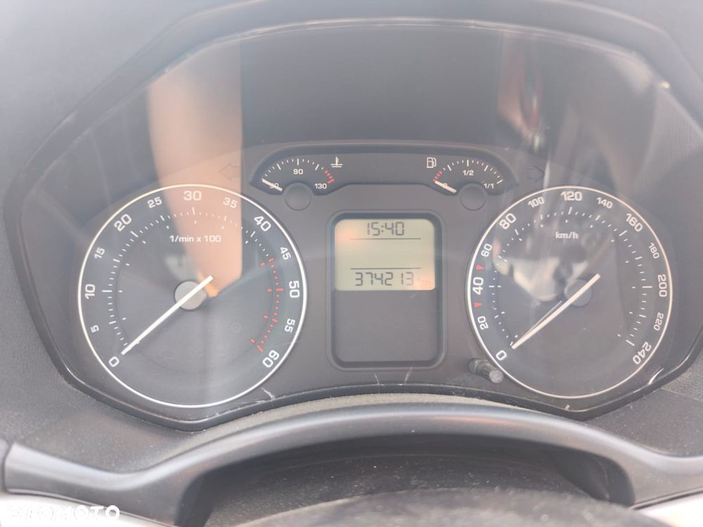 Skoda Octavia 2.0 TDI Ambiente - 9