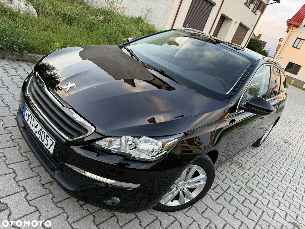 Peugeot 308 1.6 BlueHDi Allure S&S - 22