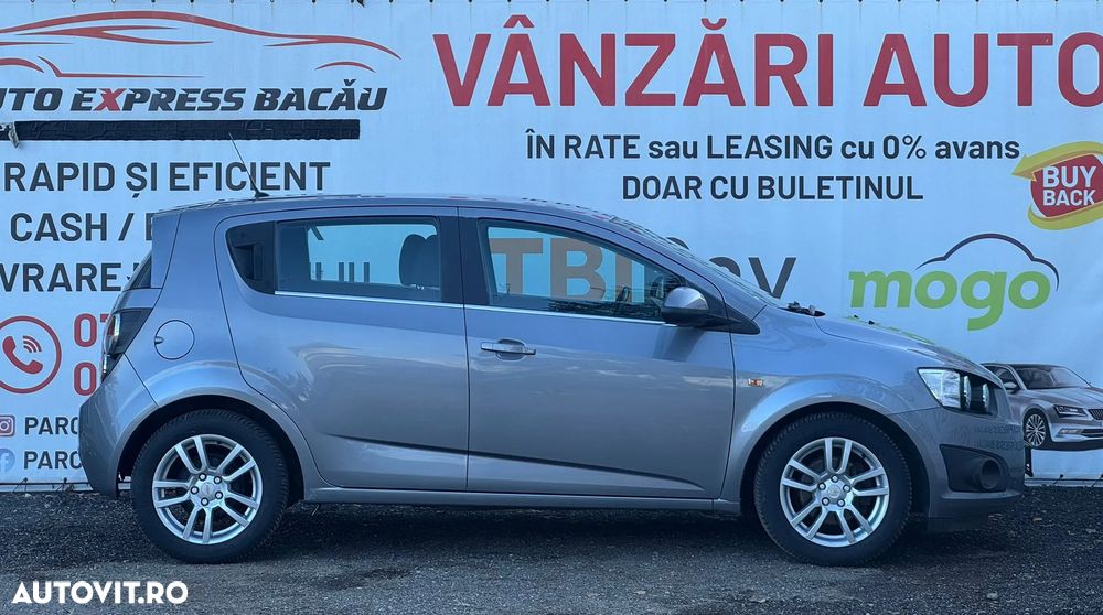 Chevrolet Aveo 1.6 LTZ - 22
