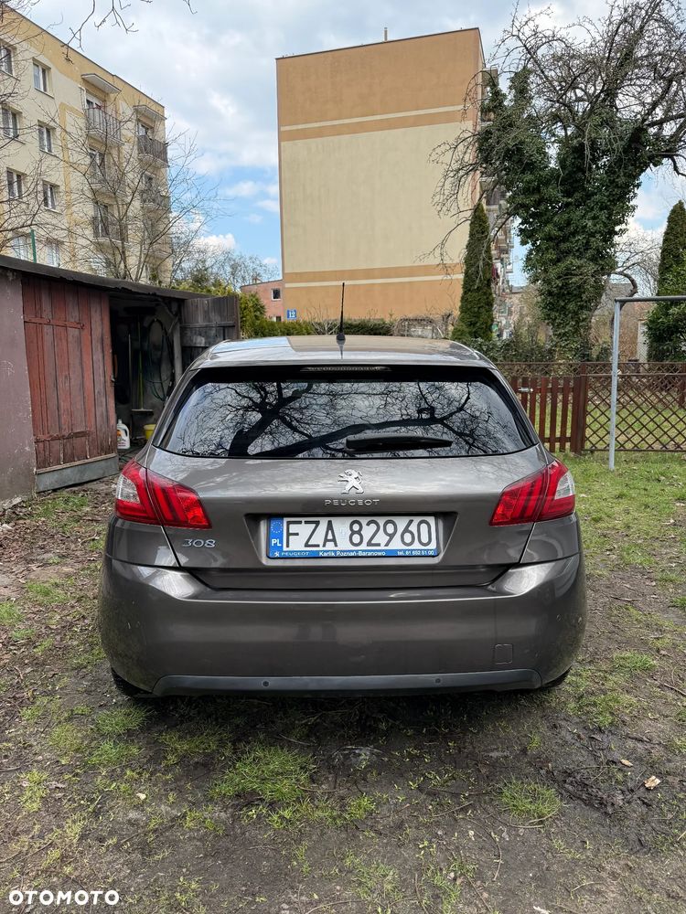 Peugeot 308 1.2 PureTech Business Line S&S - 2