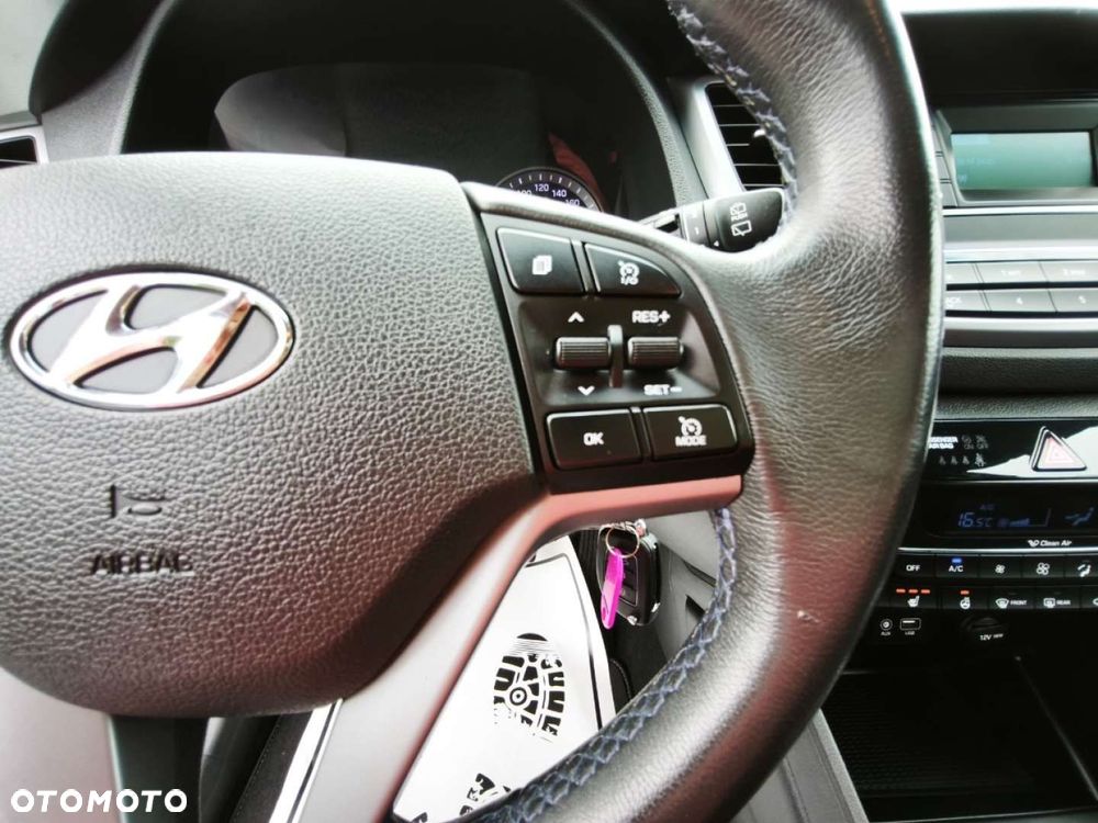 Hyundai Tucson - 11