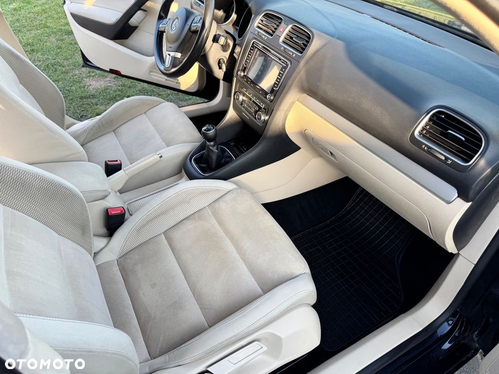 Volkswagen Golf - 12