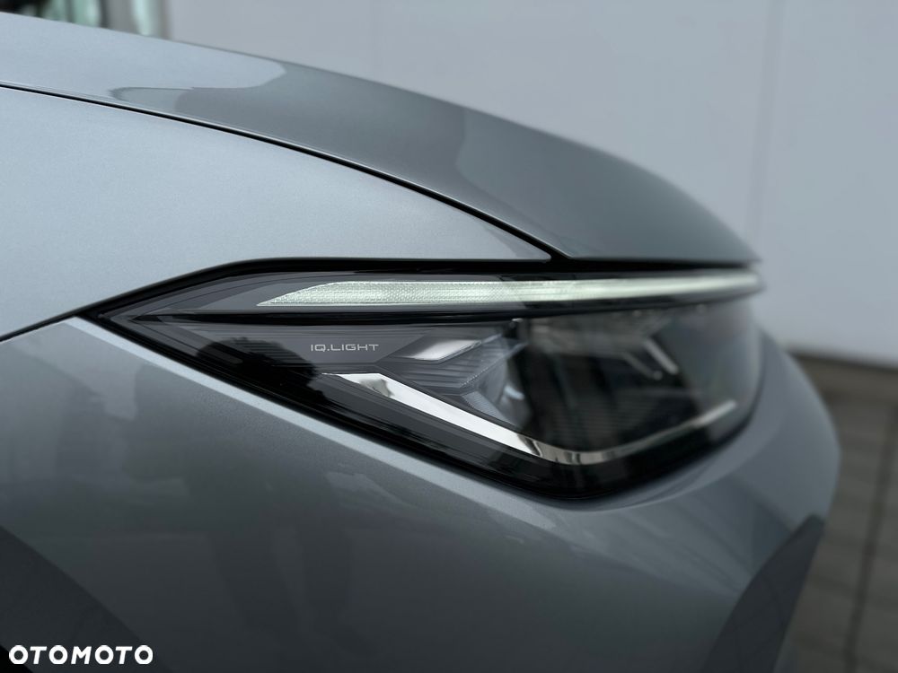 Volkswagen Passat Variant 1.5 TSI ACT mHEV Elegance DSG - 8