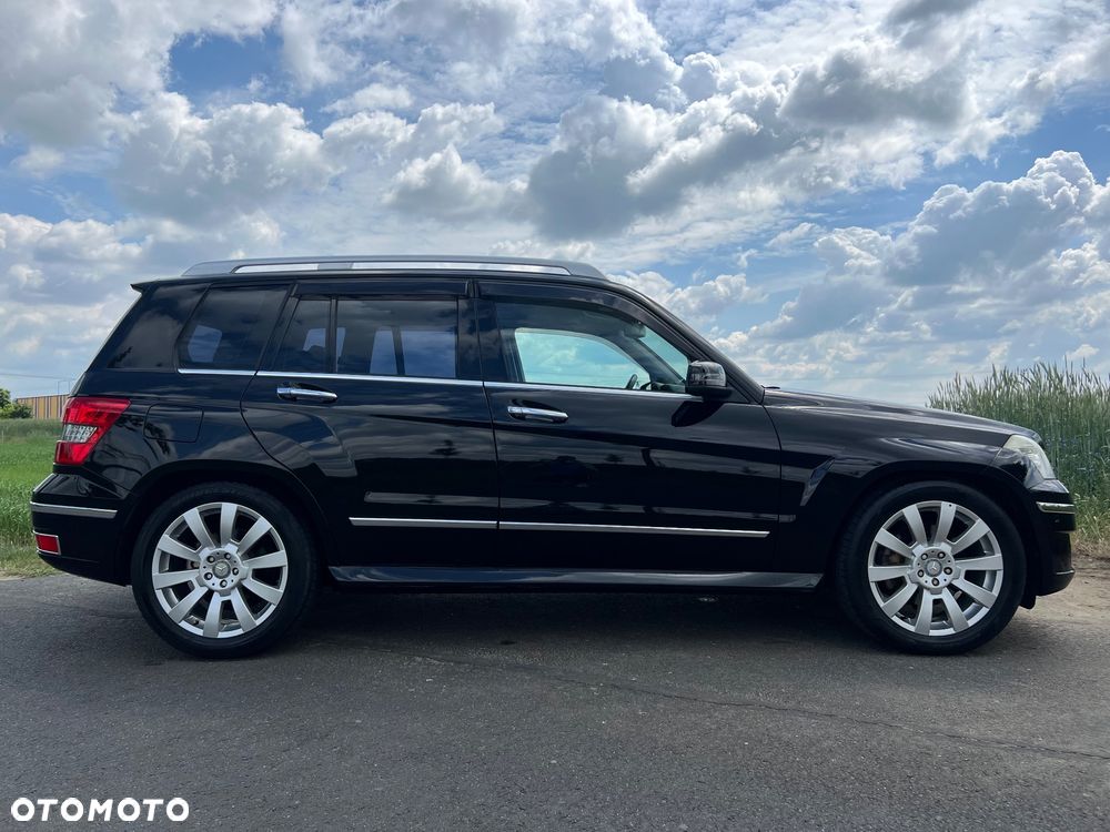 Mercedes-Benz GLK 300 4-Matic - 2