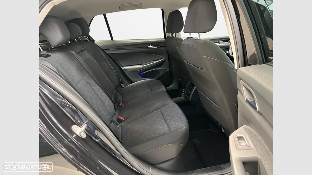 Volkswagen Golf 1.0 TSI Life — fotografia 14