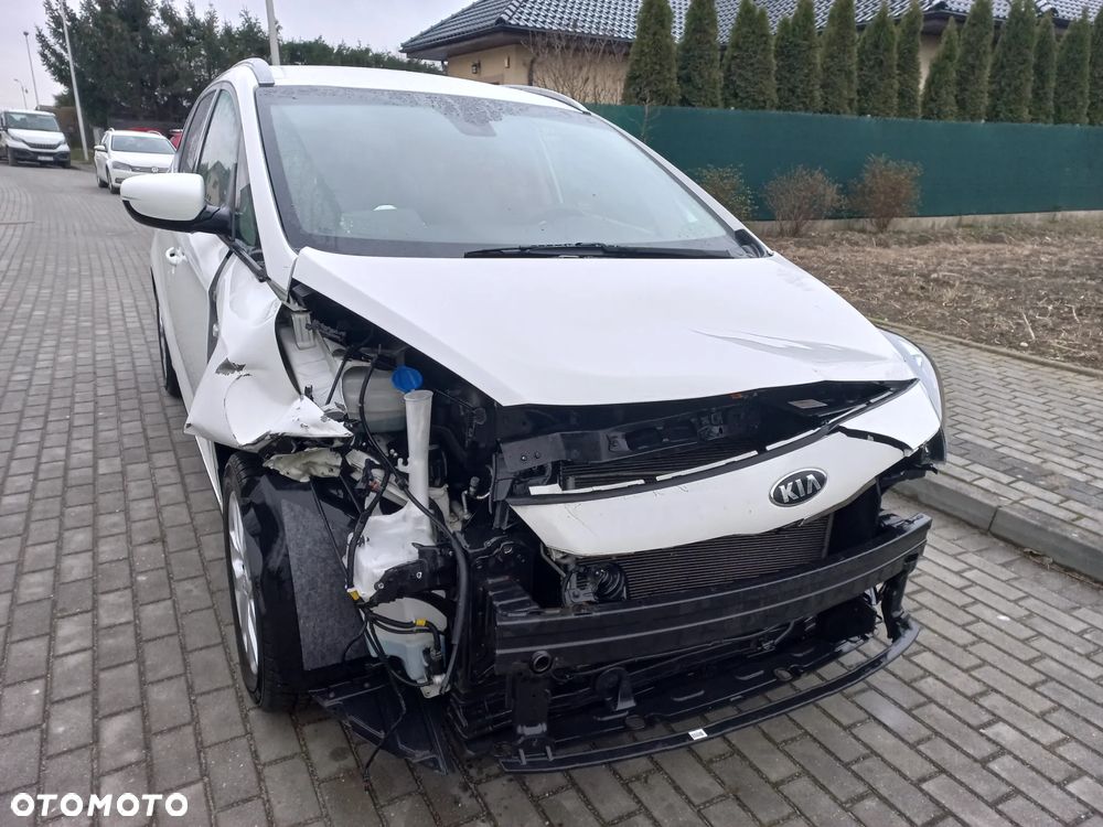 Kia Carens 1.6 GDI Business Line EU6 - 15