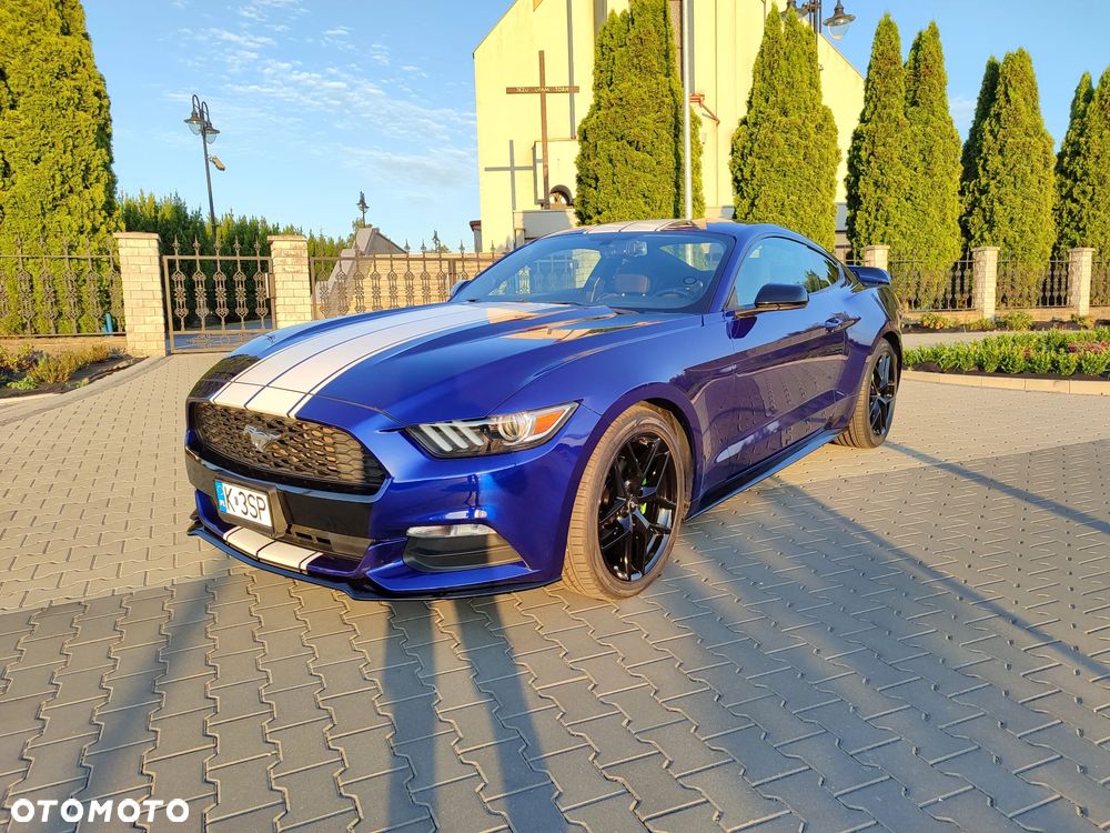 Ford Mustang 3.7 V6 - 8