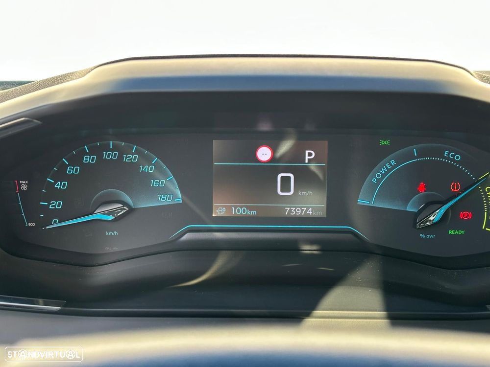 Peugeot e-2008 50 kWh Active Pack - 22