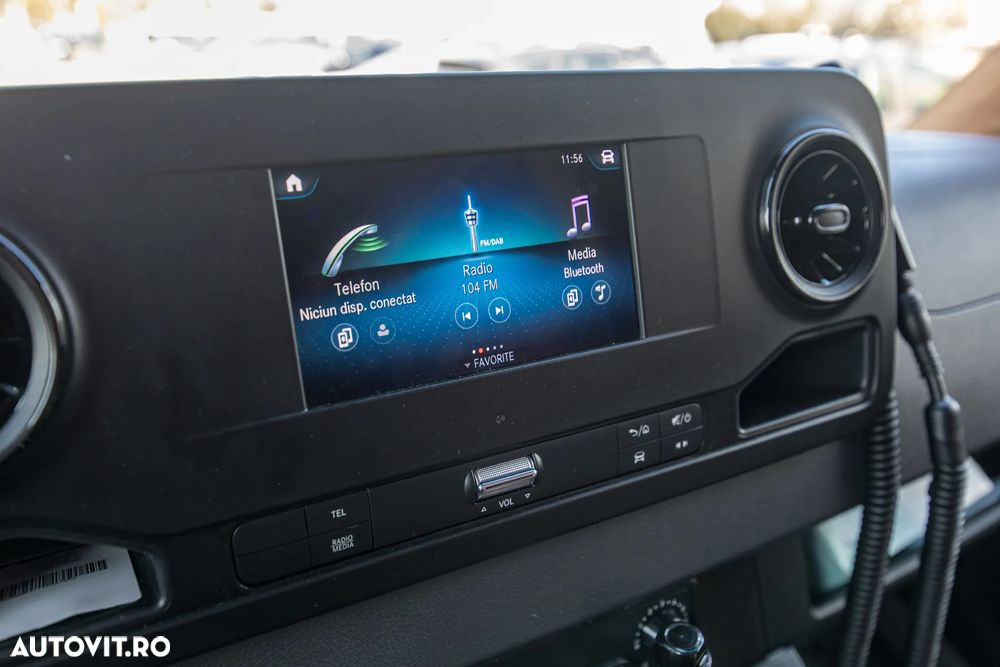 Mercedes-Benz Sprinter - 18