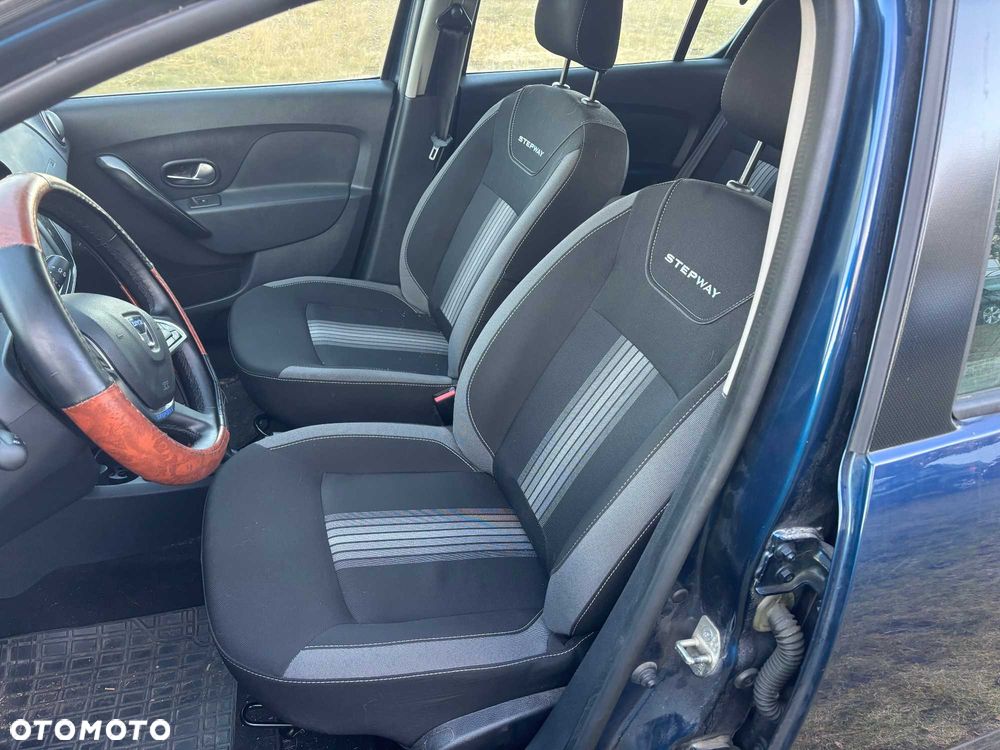 Dacia Sandero Stepway - 13