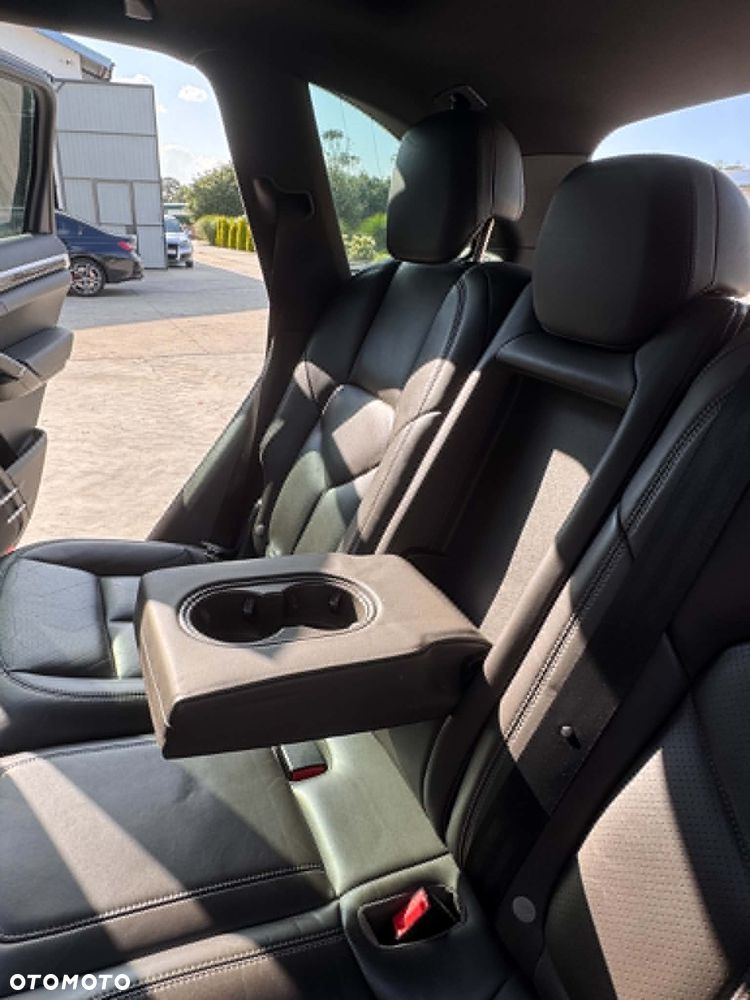 Porsche Cayenne Tiptronic S - 23