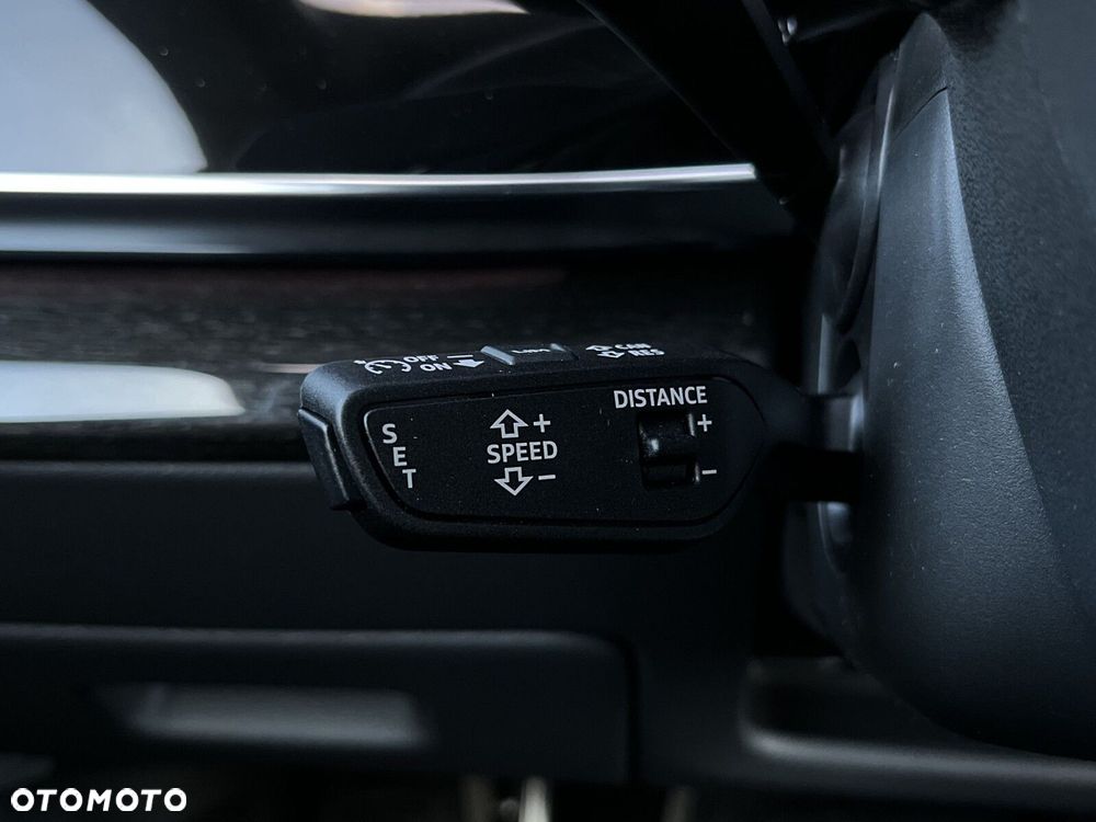 Audi Q8 - 35
