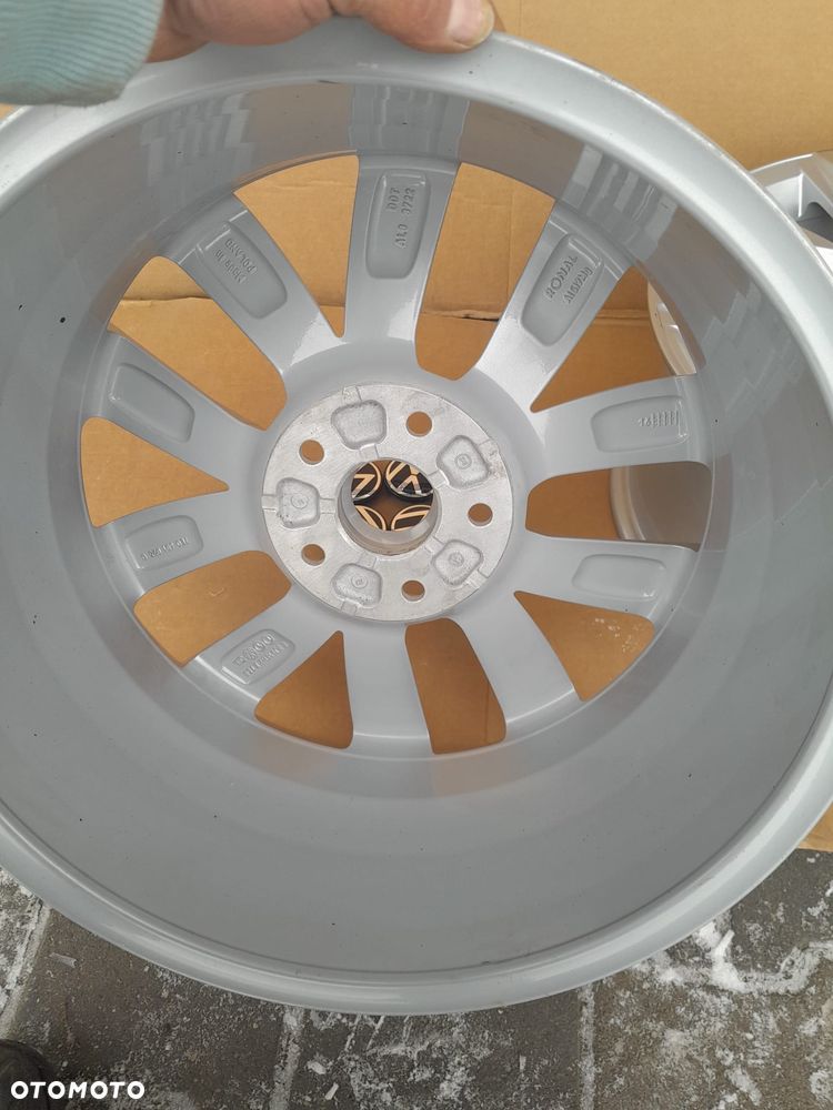 Vw T6 Felgi 7E0601025Q 18 ET50 - 6
