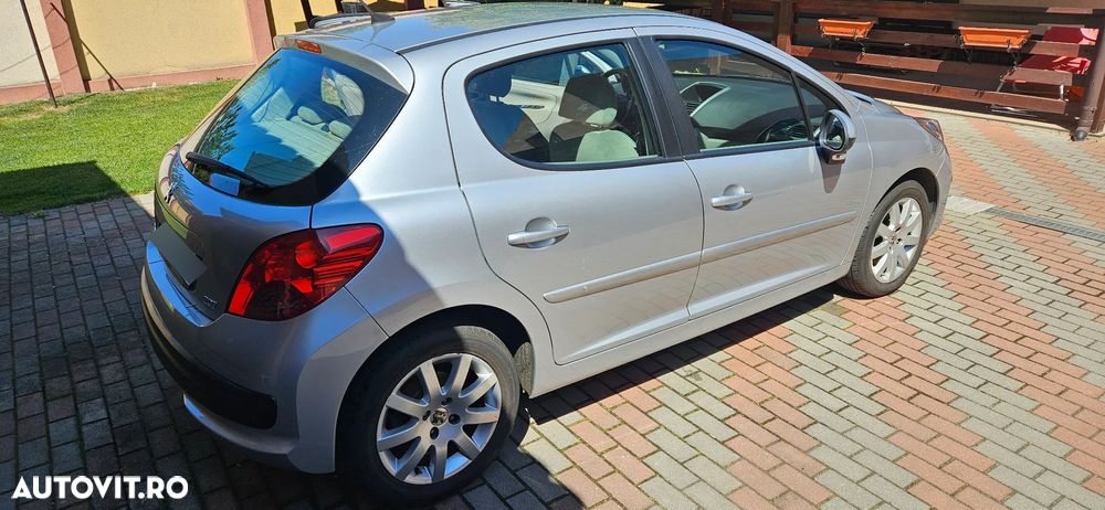 Peugeot 207 1.6E Sport Pack - 8