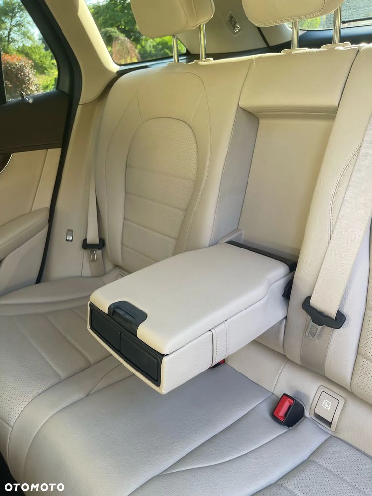 Mercedes-Benz GLC 250 4-Matic - 21