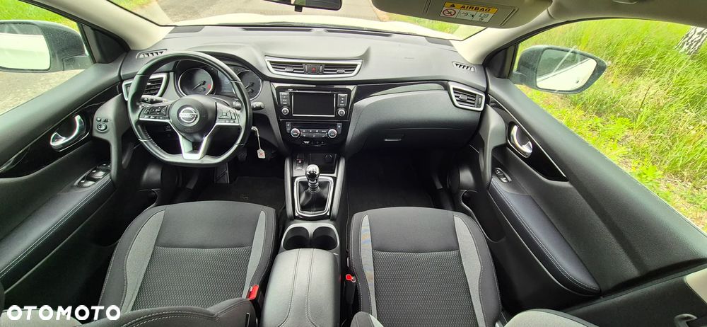 Nissan Qashqai - 23