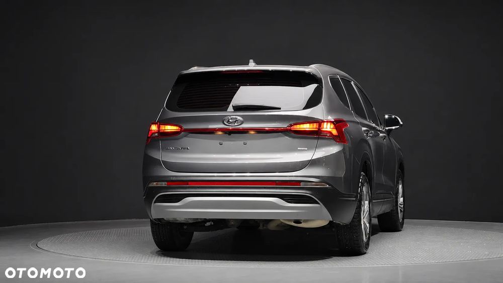 Hyundai Santa Fe - 4