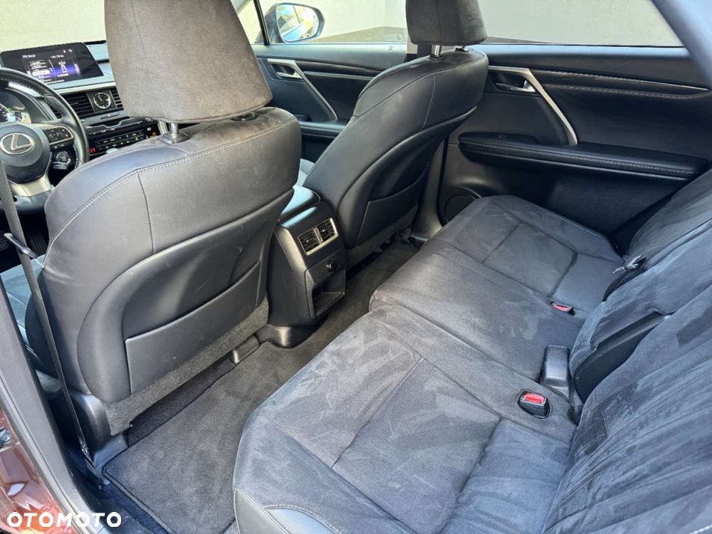Lexus RX - 23