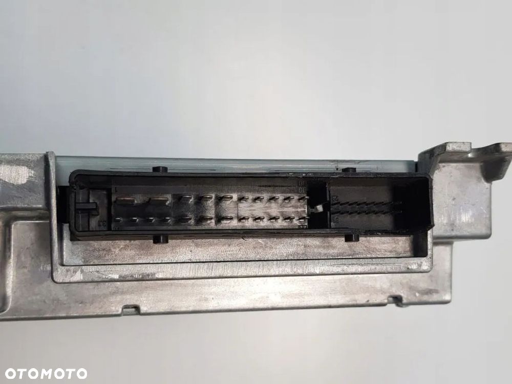 WZMACNIACZ BANG OLUFSEN 4N0035223B AUDI A6 A7 - 5
