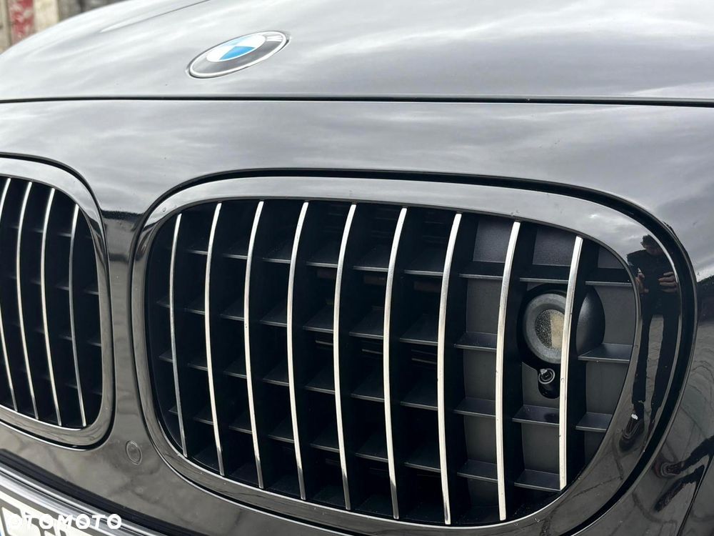 BMW Seria 7 750i L xDrive - 35