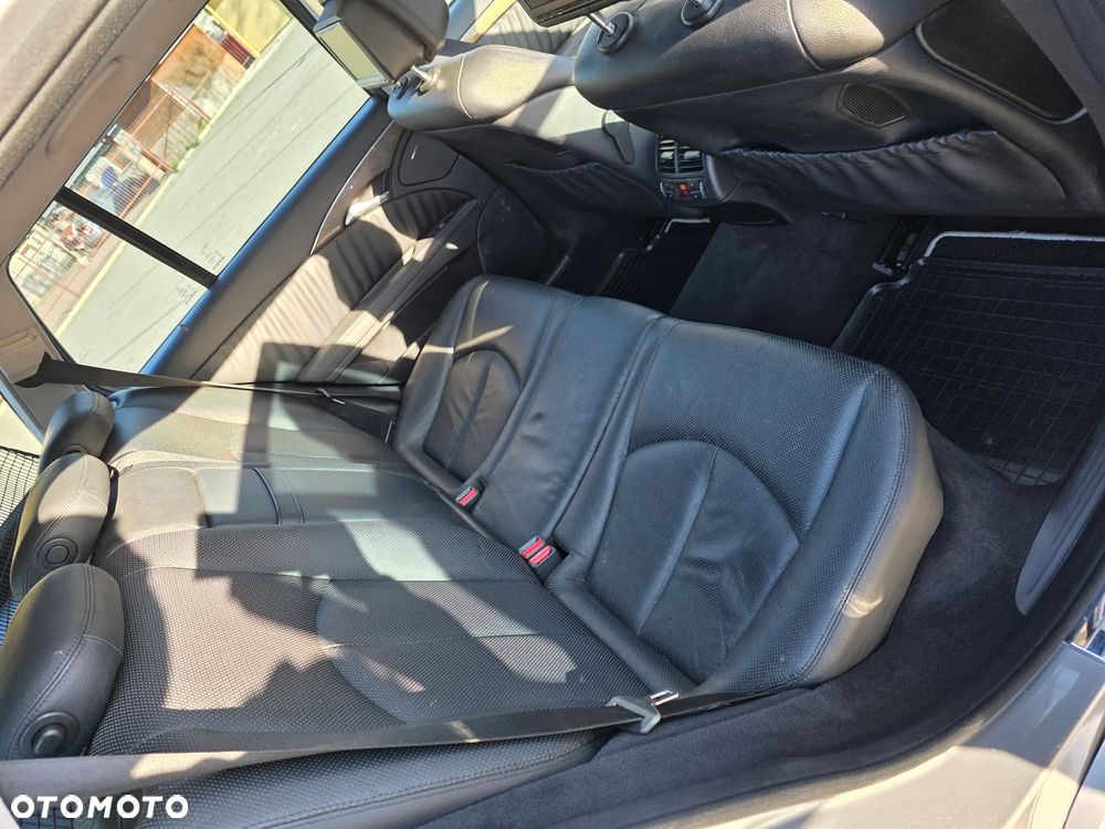 Mercedes-Benz Klasa E 320 CDI 4-Matic Avantgarde - 21