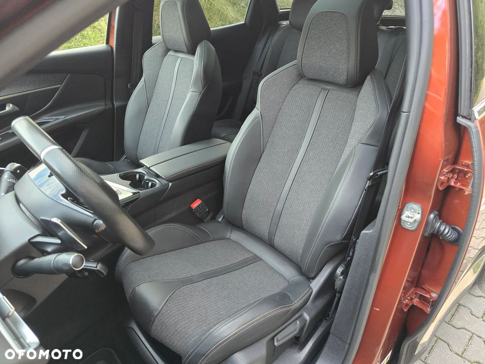 Peugeot 3008 1.6 THP Allure S&S EAT6 - 25