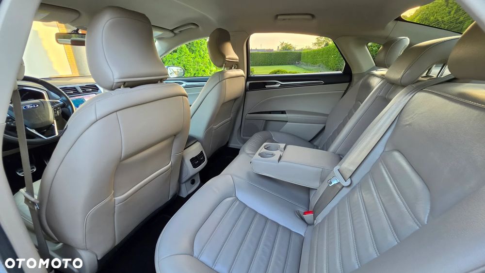 Ford Fusion 2.0 EcoBoost Titanium - 7