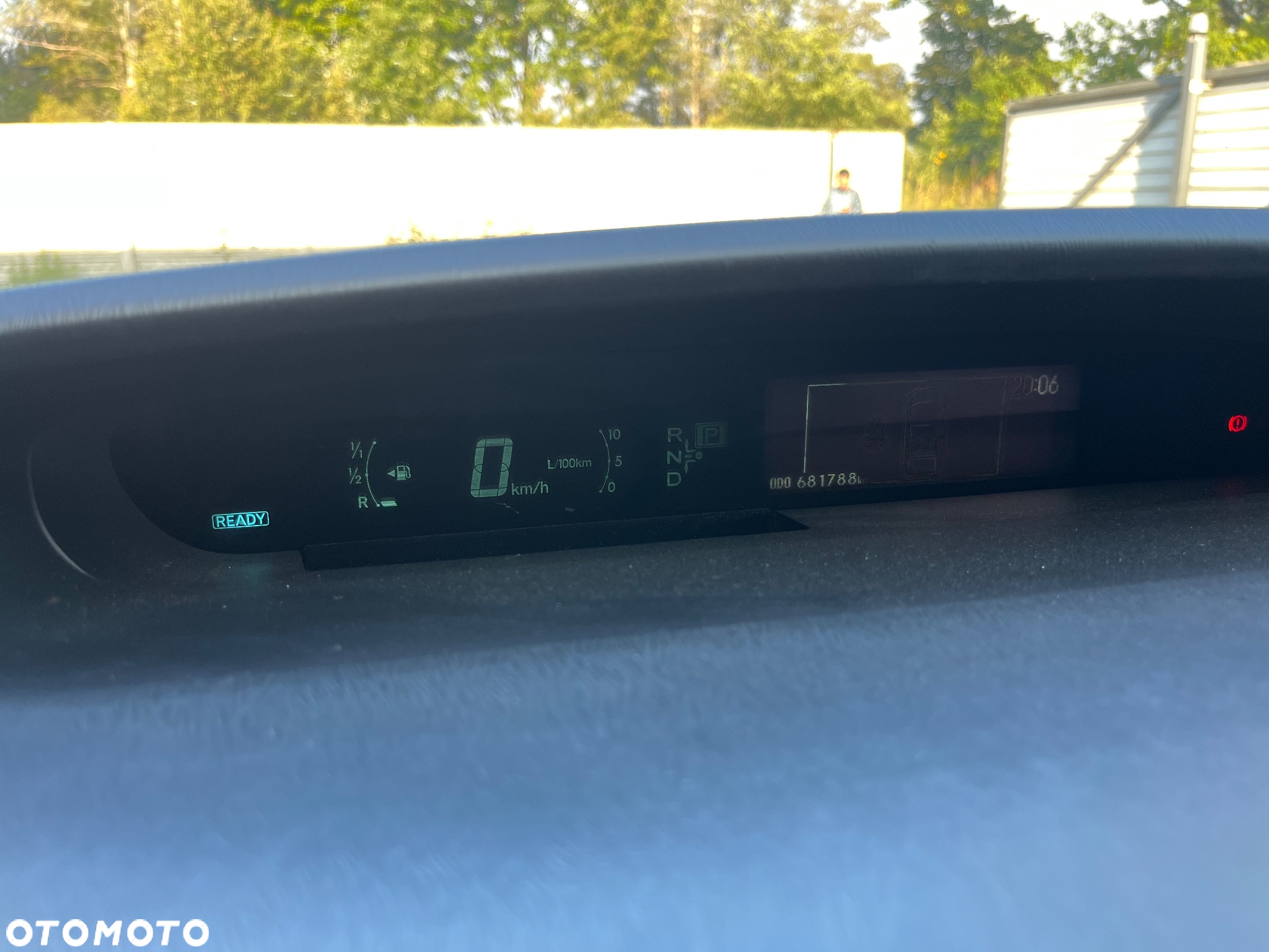 Toyota Prius 1.8 HSD Active - 17