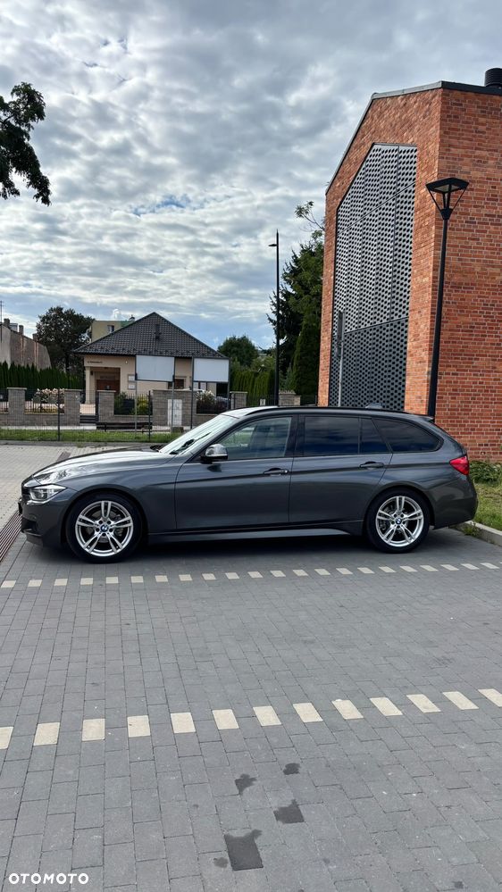 BMW Seria 3 318d M Sport - 4