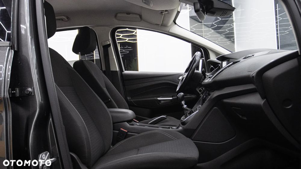 Ford C-MAX - 14