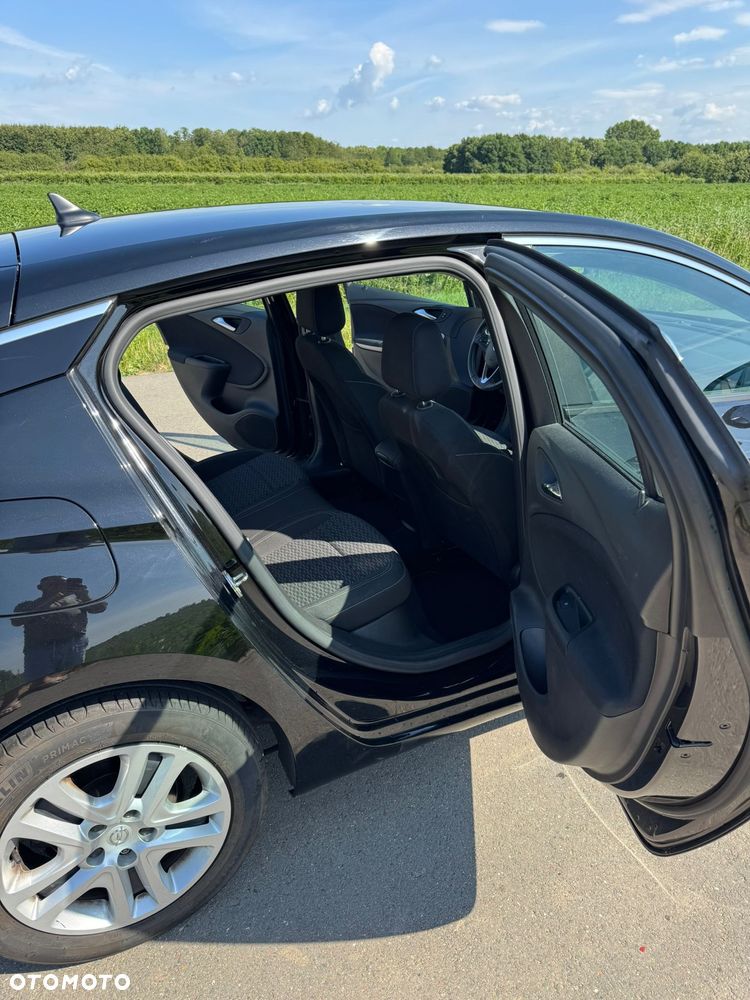 Opel Astra 1.6 CDTI Essentia - 16