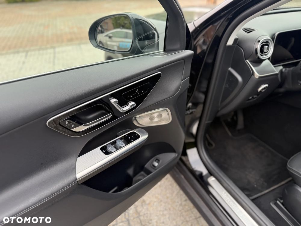 Mercedes-Benz GLC 220 d 4Matic 9G-TRONIC Edition Avantgarde - 12