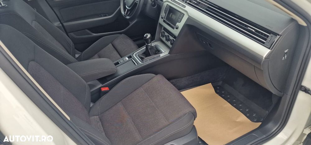 Volkswagen Passat 2.0 TDI (BlueMotion Technology) Comfortline - 7