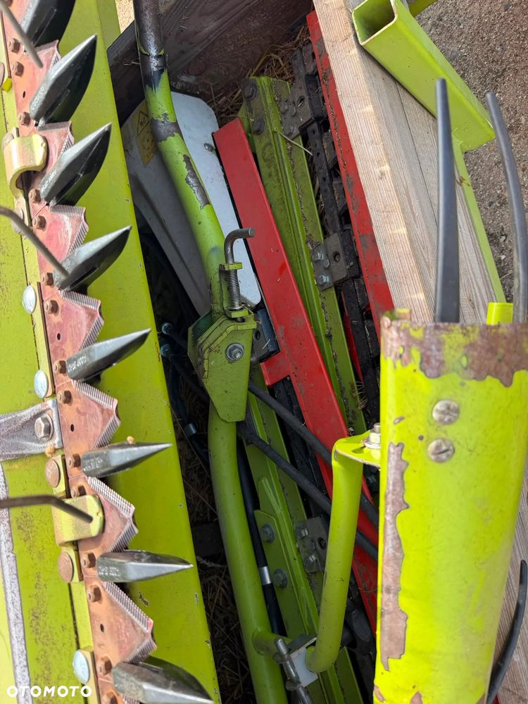 Claas Tucano 420, heder CLAAS VARIO 560, przystawka do kukurydzy CLAAS CORIO 675FC - 28