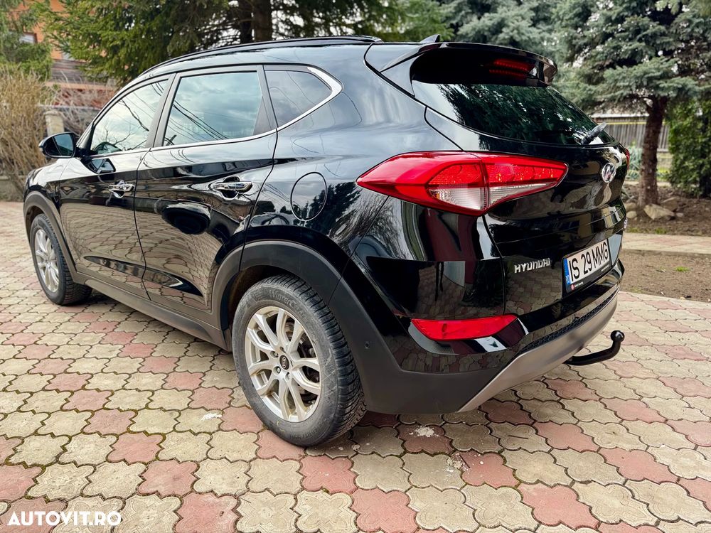 Hyundai Tucson 2.0 CRDI 4WD 6AT Luxury Pack+ - 9