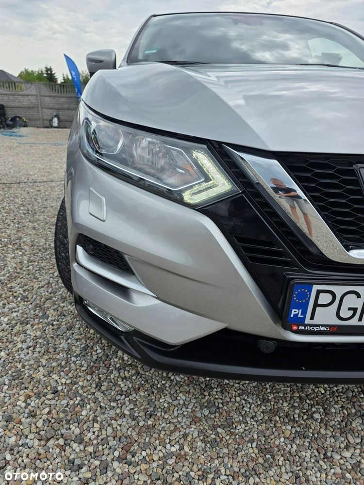 Nissan Qashqai 1.2 DIG-T Xtronic TEKNA+ - 12